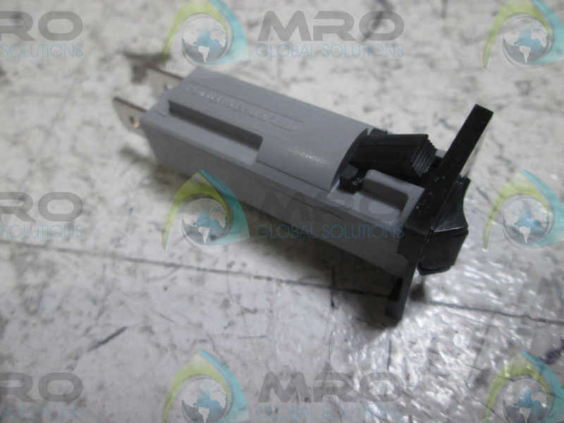 POTTER & BRUMFIELD W28-XQ1A-5 CIRCUIT BREAKER  NSMP