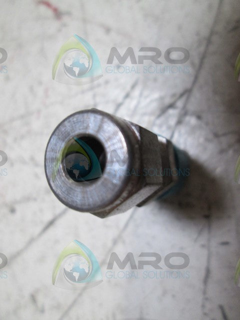 LOT OF 37 SWAGELOK TUBE FITTING *NEW IN BOX*