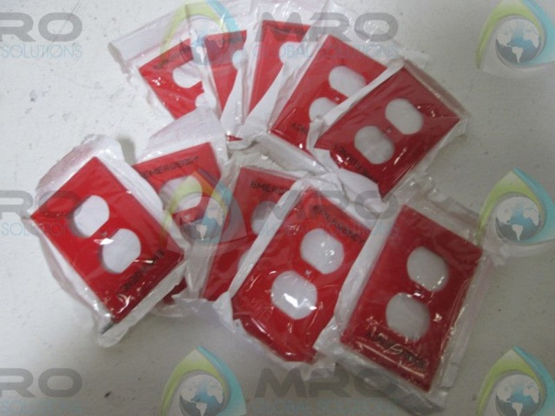 LOT OF 10 LEVITON 80703-RE OUTLET WALLPLATE  NSMP