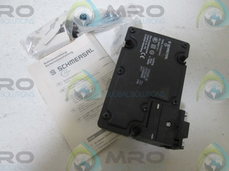 SCHMERSAL 1164982 SAFETY MODULE  NSMP