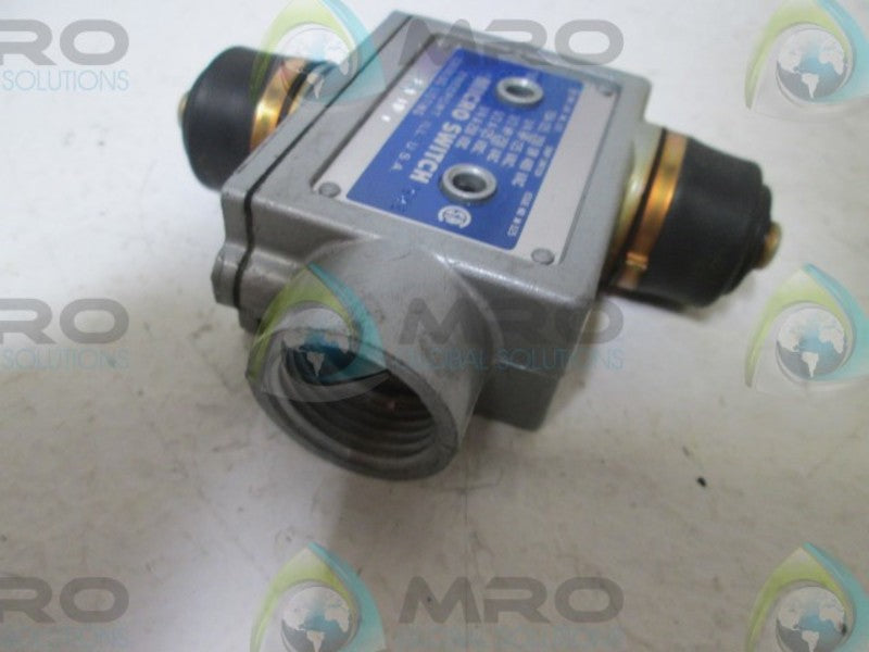 MICRO SWITCH BZE-RNX1 LIMIT SWITCH PLUNGER  UNMP