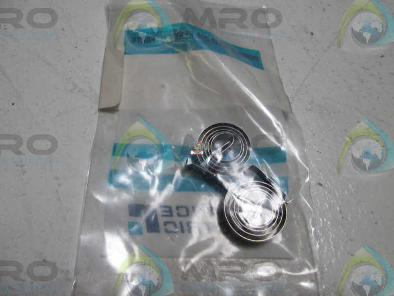LOT OF 2 RELIANCE ELECTRIC 411879-25A SPRING  NSMP