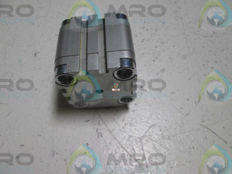 FESTO ADVU-40-10-P-A-S6 PNEUMATIC CYLINDER  UNMP