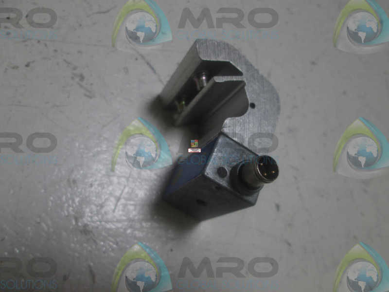 FESTO SMTO-1-NS-S=LED-24 PROXIMITY SENSOR (AS PICTURED)  UNMP