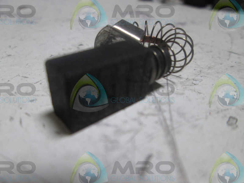 LOT OF 11 NATIONAL CARBON NI CARBON BRUSH  NSNP