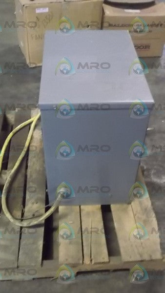 SQUARE D 33349-28212-017 TRANSFORMER  UNMP