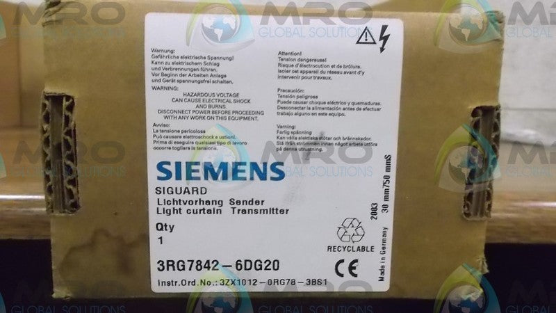 SIEMENS 3RG7842-6DG20 LIGHT CURTAIN TRANSMITTER * FACTORY SEALED *