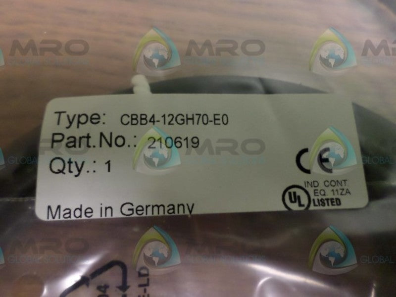 PEPPER FUCHS CBB4-12GH70-EO  * NEW IN BAG *