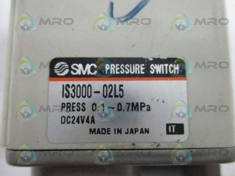 SMC IS3000-02L5 PRESSURE SWITCH  UNMP