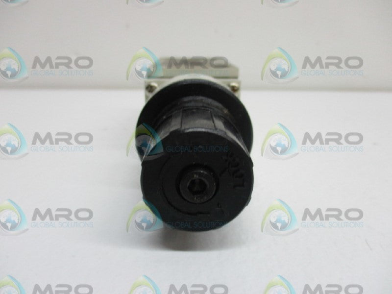 SMC ARB250-00-B INTERFACE REGULATOR  UNMP