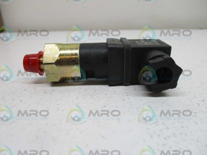 BACARRA PDAH34GCHC SENSOR PRESSURE SWITCH 65-300 PSI  NSMP