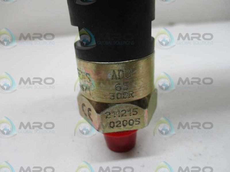 BACARRA PDAH34GCHC SENSOR PRESSURE SWITCH 65-300 PSI  NSMP