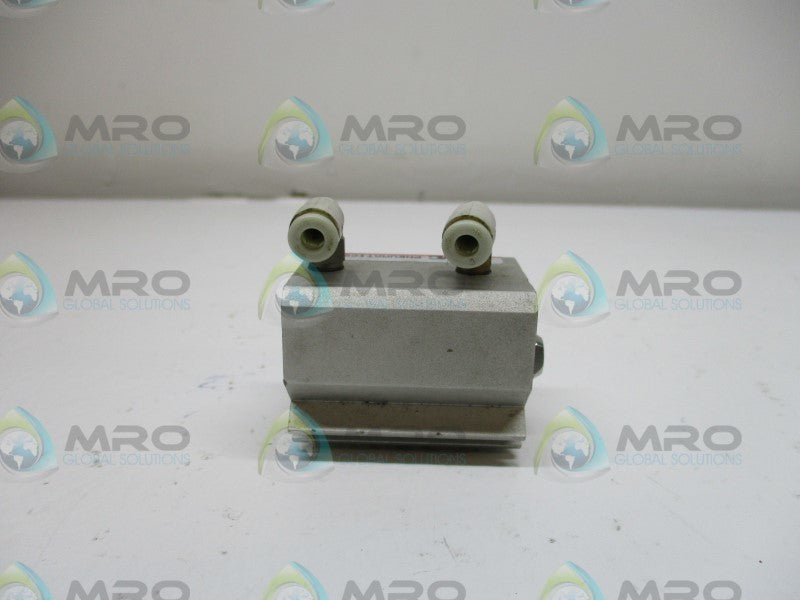 SMC CDQ2B20-15DC PNEUMATIC CYLINDER  UNMP