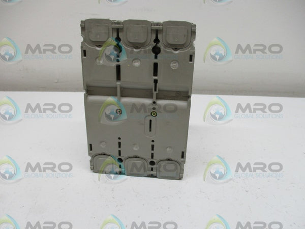 MERLIN GERIN NS100/160/250/N9(H) CIRCUIT BREAKER 25A  UNMP