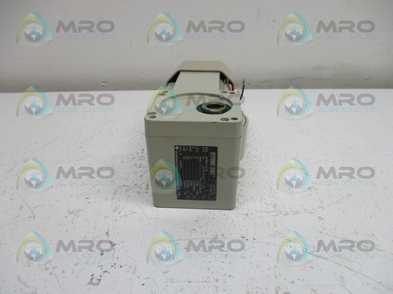 SUMITOMO RNYM006-17-B-100 INDUCTION GEAR MOTOR 0.06 KW 1380 RPM  UNMP