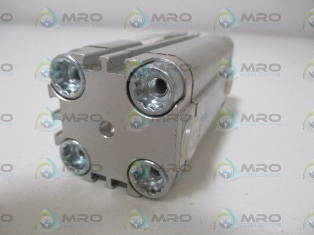 FESTO ADVUL-32-50-P-A PNEUMATIC CYLINDER * NEW OUT OF A BOX *
