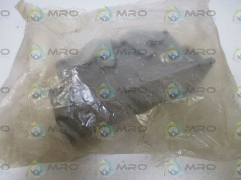 HARTING 09300241270 CONNECTOR HOOD * NEW IN A FACTORY BAG *