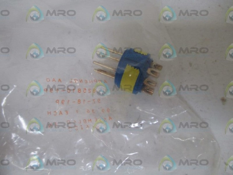 AMPHENOL 97-18-19P CIRCULAR INSERT * NEW IN A FACTORY BAG *