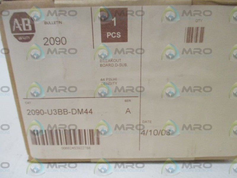 ALLEN BRADLEY 2090-U3BB-DM44 BREAKOUT BOARD * FACTORY SEALED *