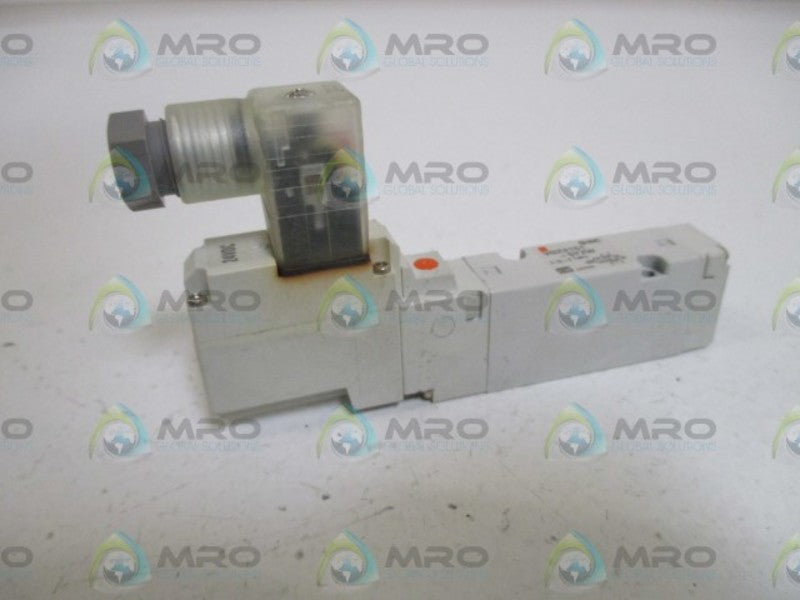 SMC VQZ2151-5YZW SOLENOID VALVE *USED*