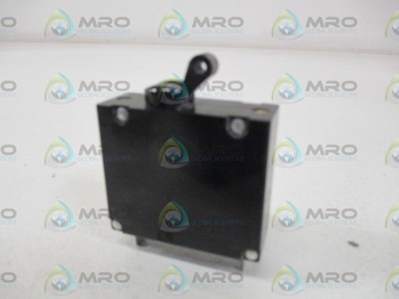 LOT OF 2 CARLING TECH. BA1-B0-34-425-121-D CIRCUIT BREAKER *NEW NO BOX*