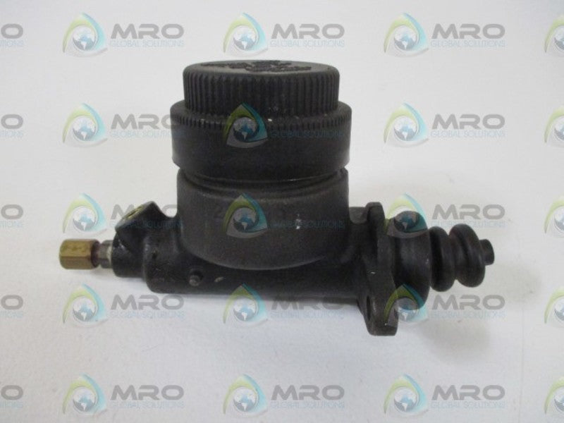 INDUSTRIAL MRO 29839 SOELNOID VALVE *NEW NO BOX*