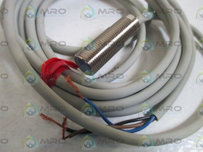 YAKAMATE FL7M-2D6 PROXIMITY SWITCH * ORIGINAL PACKAGE *