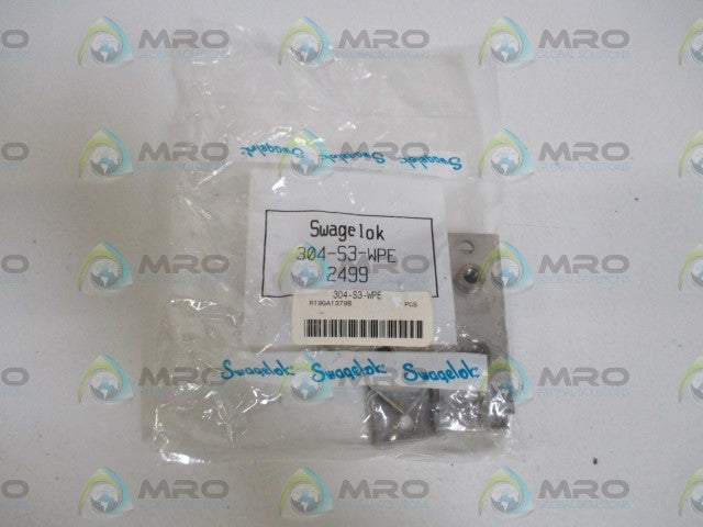 LOT OF 4 SWAGELOK 304-S3-WPE WELD PLATE *NEW IN A FACTORY BAG*