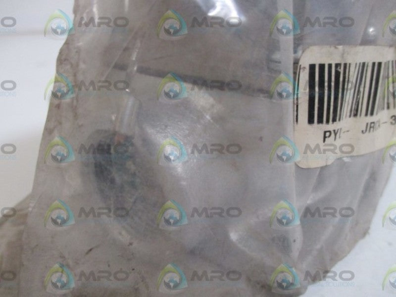 PYLE-NATIONAL JRC-430 RECEPTACLE * NEW IN A BAG *