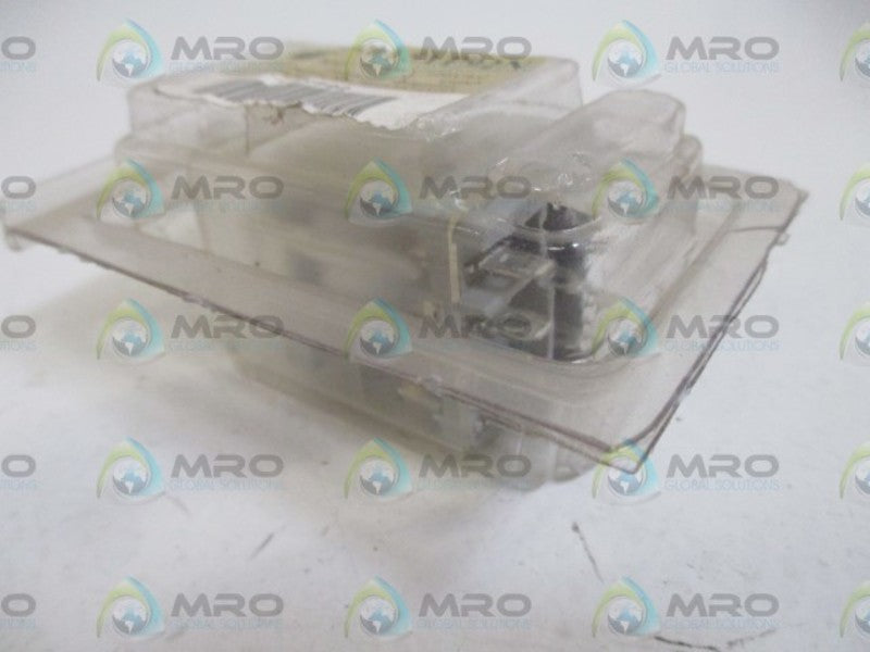 DAYTON 5YP92N RELAY * ORIGINAL PACKAGE *