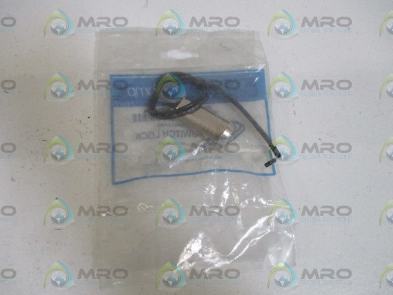 COMPX SW2-1138AD-KA SWITCH LOCK * NEW IN A FACTORY BAG *
