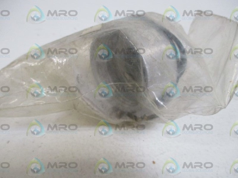 PYLE 972G LUMINAIRE FITTING * NEW IN A BAG *