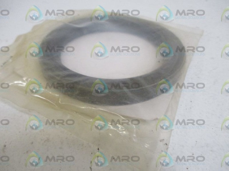 700030A56 GREASE SEAL * NEW IN A BAG *