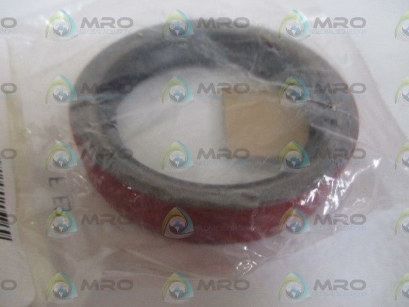 HYSTER CO. 364584 SEAL * NEW IN A BAG *