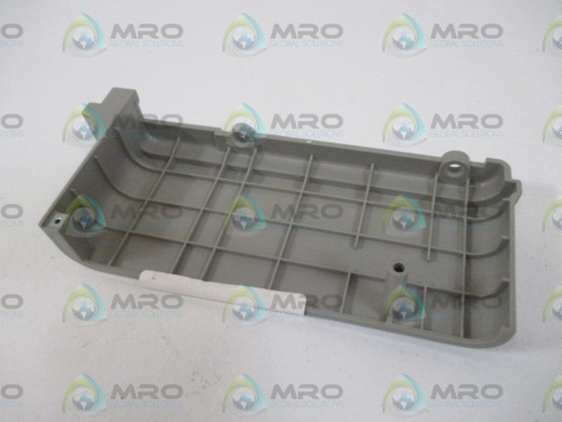 PEGASUS CORP. 270030 SIDE COVER * NEW  OUT OF A BOX *