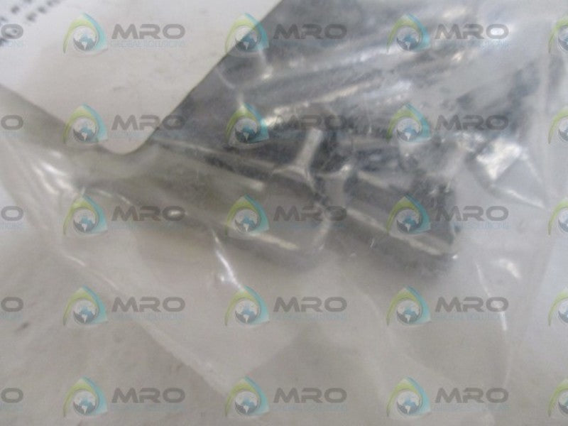LOT OF 50 PEGASUS CORP. 275042 THREAD EYELET GUIDE *NEW IN A BAG*
