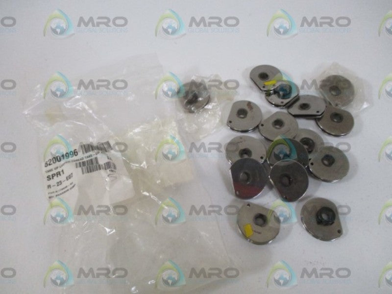 LOT OF 16 PEGASUS CORP. 179498-92 TAKE UP LOOPER THREAD *NEW IN A BAG*
