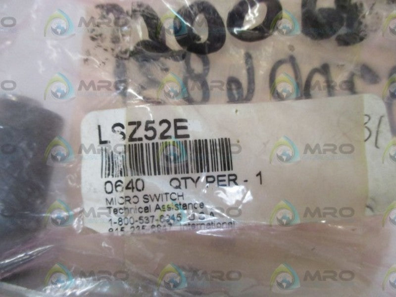 MICRO SWITCH LSZ52E LEVER ARM * NEW IN FACTORY BAG *