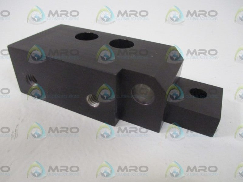 GREYDON INC. GN3026D-02 PINCH MOUTING BLOCK * NEW OUT OF A  BOX *