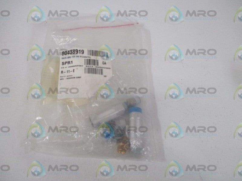 NORDSON 207413 VALVE KIT * NEW IN A BAG *