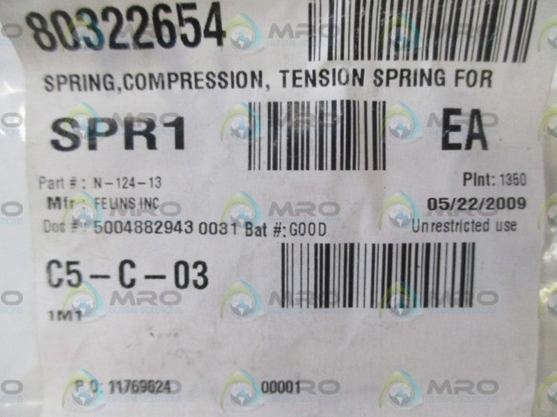 LOT OF 35 FELINS INC. N-124-13 SPRING *NEW IN A BAG*