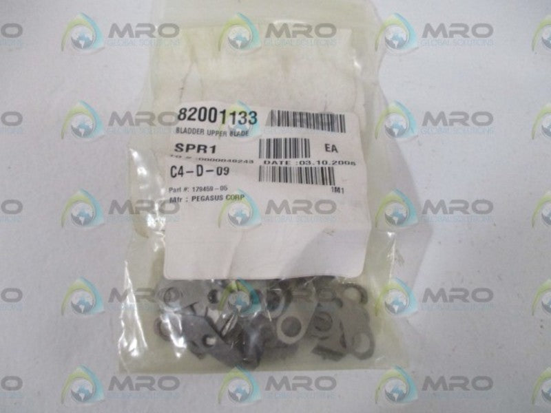 LOT OF 24 PEGASUS CORP. 179459-05 UPPER BLADE *NEW IN A BAG*