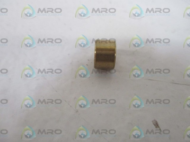 LOT OF 15 EASTMAN 90C4-42 BUSHING *NEW IN A BAG*