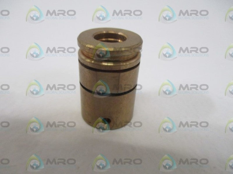 LOT OF 14 PEGASUS CORP. 210242 COLLAR BUSHING *NEW IN A BAG*