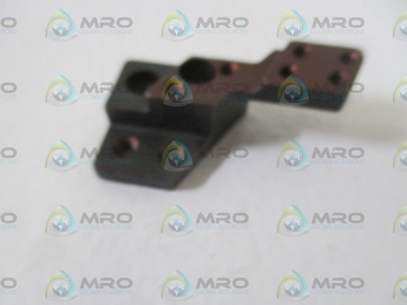 LOT OF 22 PEGASUS CORP. CD-01815 BRACKET *NEW IN A BAG*