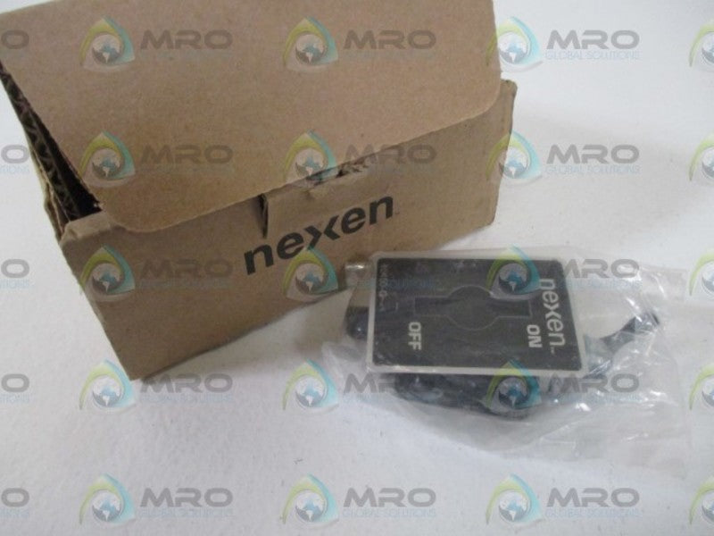 NEXEN 944901T 3-WAY VALVE * NEW IN A  BOX *