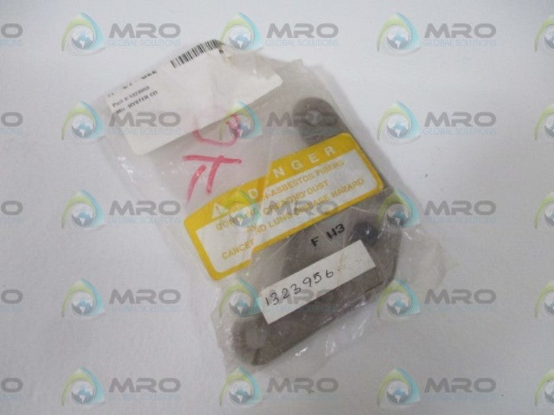 HYSTER CO. 1323956 PAD HOLDER * NEW IN A BAG *
