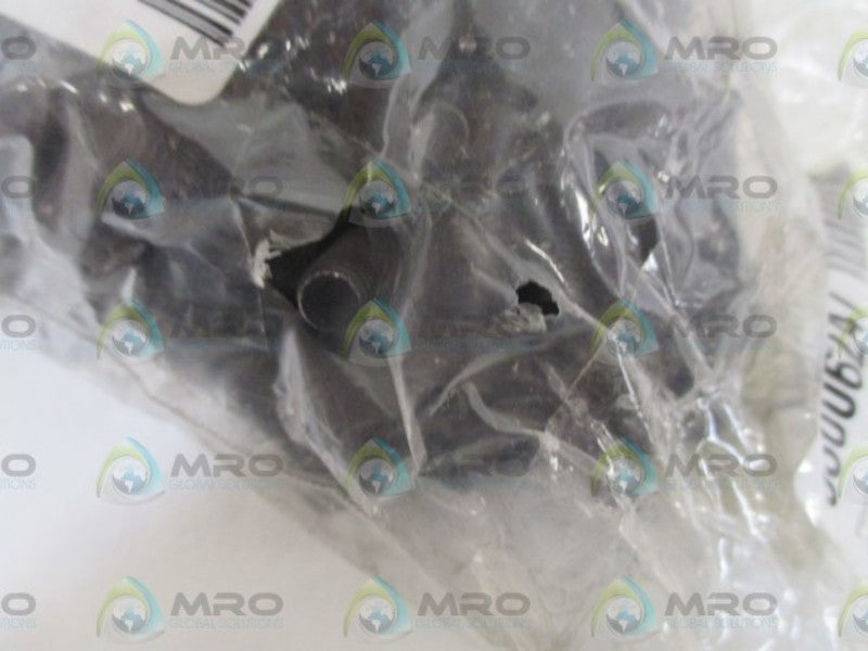 LOT OF 100 PEGASUS CORP. 4512 PRESS SCREW *NEW IN A BAG*