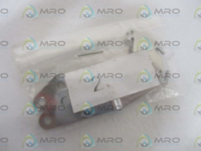 LOT OF 2 PEGASUS CORP. 275123A0 NEEDLE THREAD *NEW IN A BAG*'