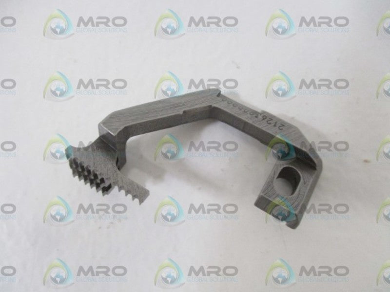 LOT OF 27 PEGASUS CORP. 212630 FEEDER DIFF FEED DOG *NEW IN A BAG*